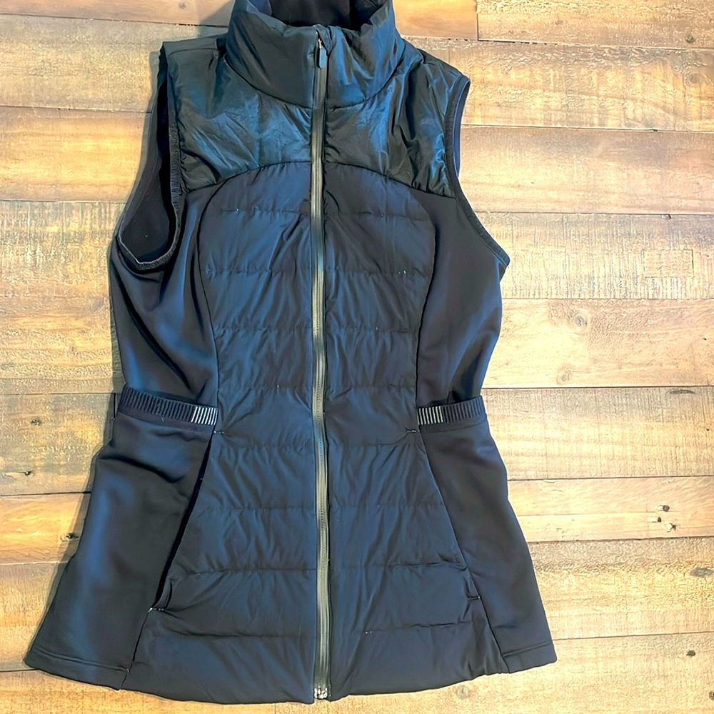 Xs - Black Buff And Stretchy Lululemon Vest